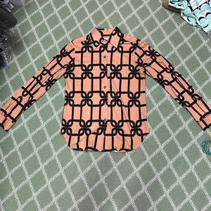 Fun tan and black geometric print shirt